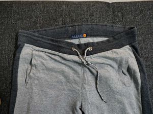 Men&#39;s Sweatpants - Gray &amp; Black Accents