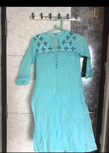 Kangari Embroidered Kurta