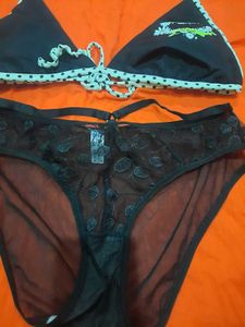 Black Bikini 👙 Set