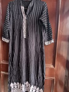 black and white strip kurti