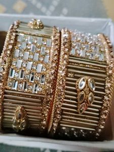 Bangle &amp;earing 😍