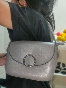 Chic Grey Crossbody Bag