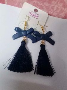Bow & Tassel Drop Earrings