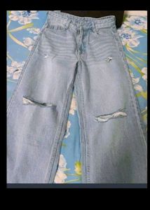 Knee Cut Pant