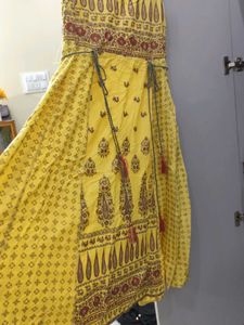 Sleeveless Printed Kurti