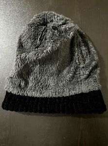Crochet Beanie! Fur Insides.