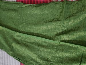 Shimmer Green Saree With Peticot