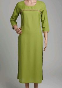 Green Kurta with Delicate Trim