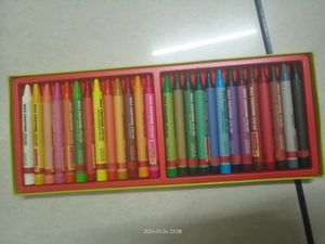 Wax Caryons 24 Shades