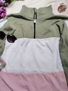 Colorblock Half-Zip Fleece Sweatshirt | Cozy Winte