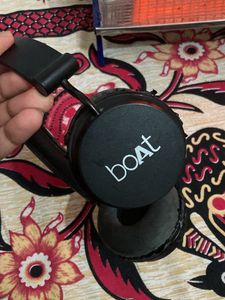Boat headphones