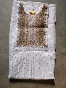 Women Like New Kurta Set With Dupatta