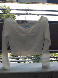 white chic crop top.