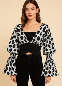 ELEGANT PRINTED TOP WITH FLARED RUFFLE SLEEVES
