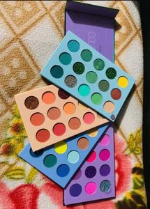 60 Colours Of Beauty Glazed Eyeshadow Palette
