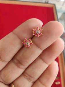 20 K Pure Gold Studs Earings( .650 Mg)