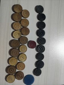 Carrom Goti Set with Striker