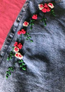 Floral hand Embroidered Light Wash Jeans