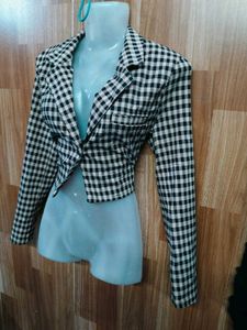 Checkered Cropped Blazer