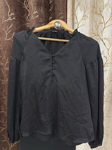 Black Beautiful Top