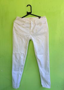 Jealous 21 New White Jeans For Women👖
