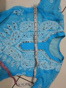 2 chikankari kurti combo DM me for price