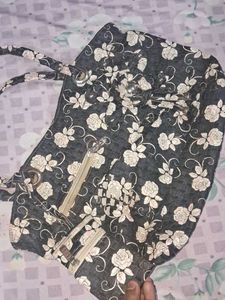 Black White Flora Handbag