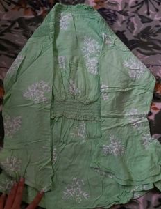 A Fluorescent Green Top