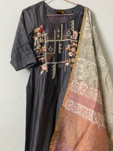 Elegant Metallic Grey 3D Embroidered Suit Set