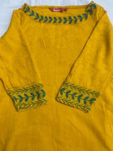 Stylish Mustard yellow A-line Top