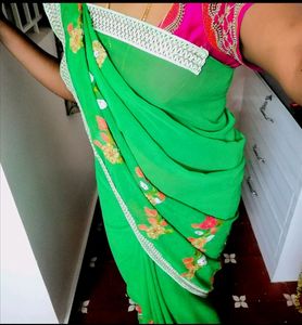 FREE GREEN CUTE Saree