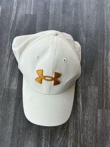 Under Armour Beige Cap