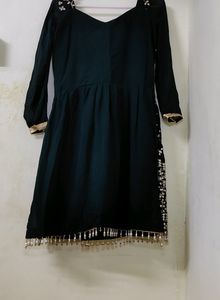 PRICE Too Less🥳Green Sharara Kurta Set With Dup
