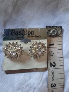 STONE EARRINGS