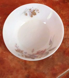 Dinner Plates And Cups