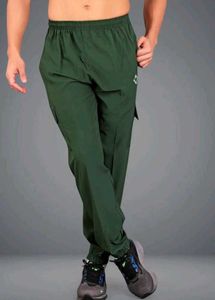 Men's Green Athletic Cargo Pants