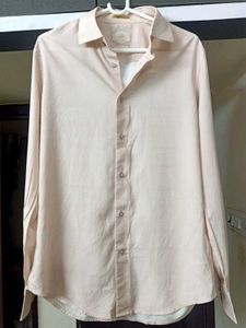 FINAL PRICE - NEW RARE RABBIT Printed Shirt