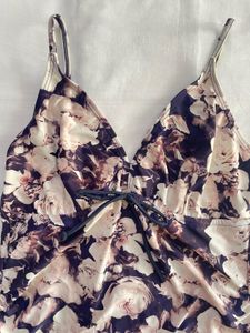 4 Trendy Tops