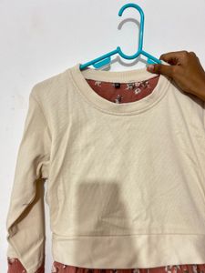 Floral Top With Attached Crop To