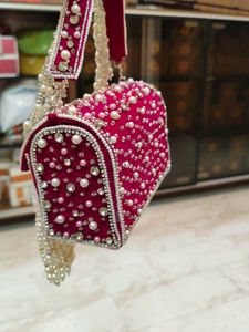 Embroidered Pearl Evening Bag - Pink