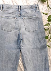H&amp;M Straight Fit Jeans (24-26)