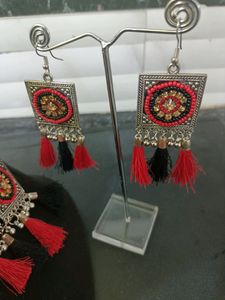 Moti Work Choker