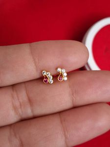 Stud Earrings Gold