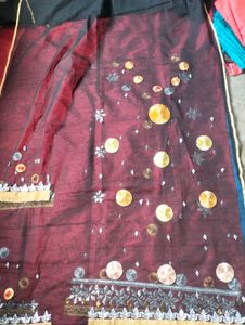 New Hand Zari work Suits Ne