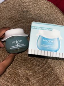 Dot & Key 72 Hours Moisturizers