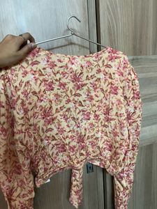 Crop Top With Beautiful Front