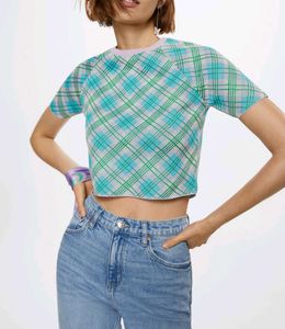 Knitted cropped top