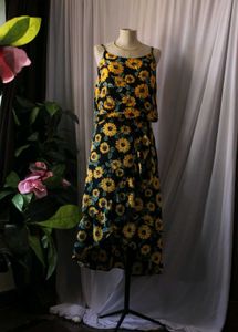 H&amp;M Sunflower Print Skirt And Top