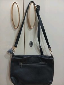 Black Handbag with Matching Wallet