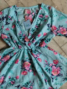 New Unused Top